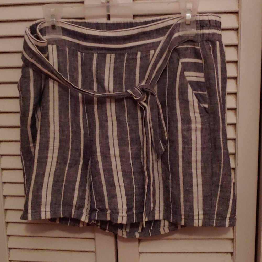 INC size 12 shorts.